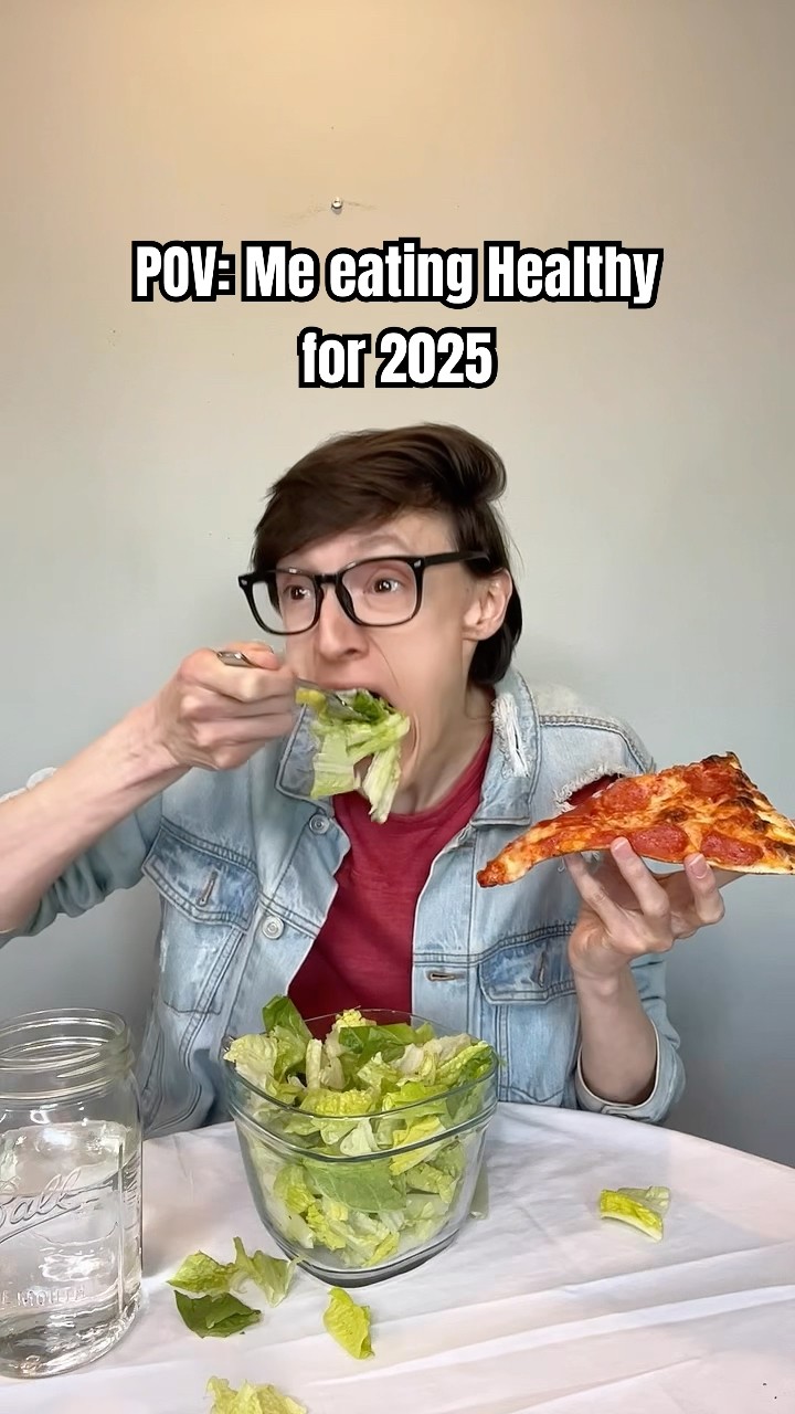 Me Eating Healthy for 2025 ??  #TheManniiShow.com/series