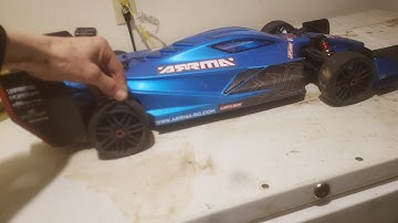 Arrma Limitless 8s Max5 TP4070 2200kv (1/2) shake down