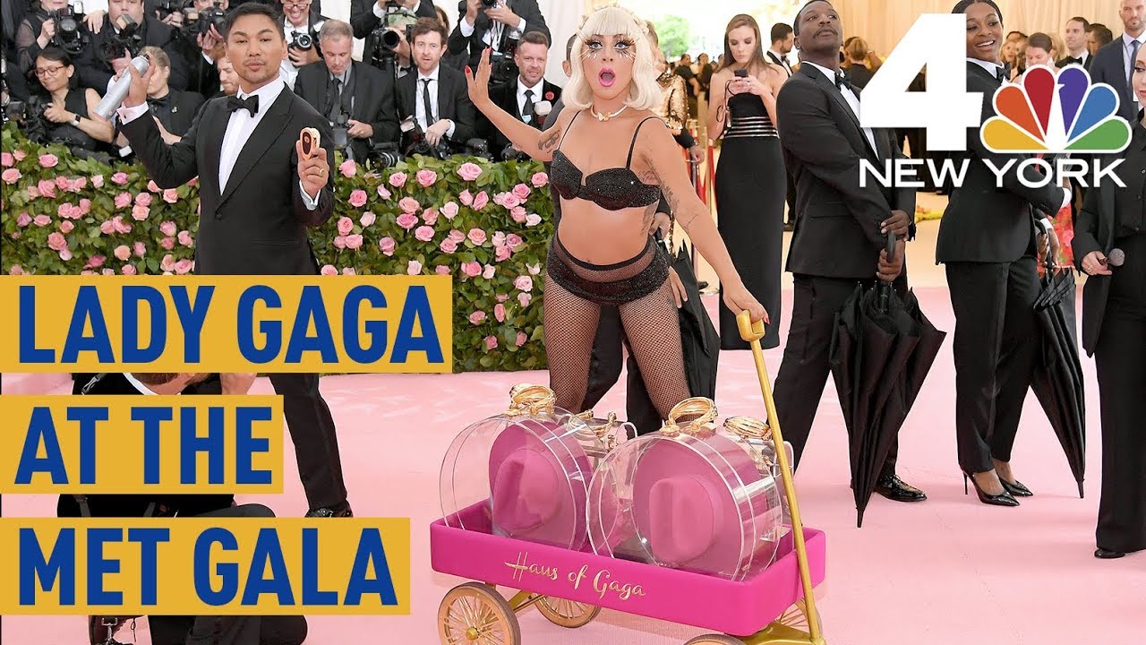 Met Gala 2019: See Lady Gaga's Incredible, 16-Minute Entrance | NBC New York