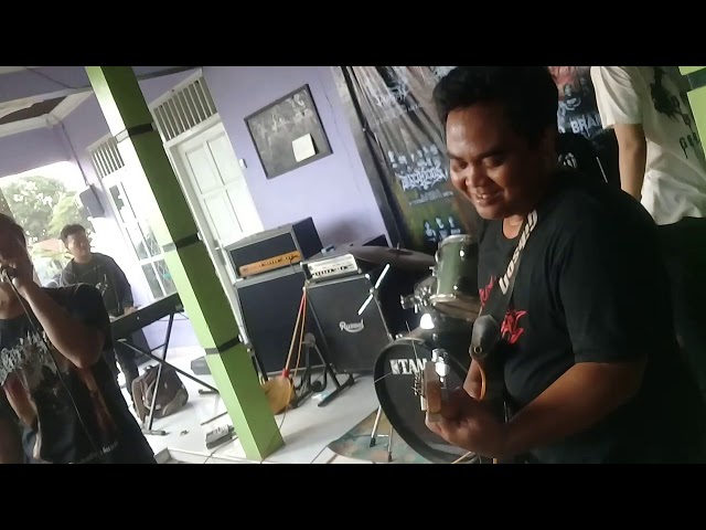 Riwayat - Panas Api Neraka (Live in Menolak Punah @Studio GMS Pemalang) class=