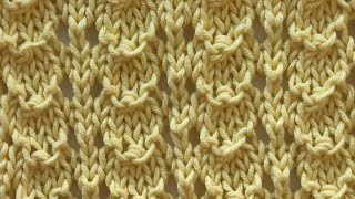 A very simple lace pattern. Only 4 rows #knittingpattern #lacepattern #knitting