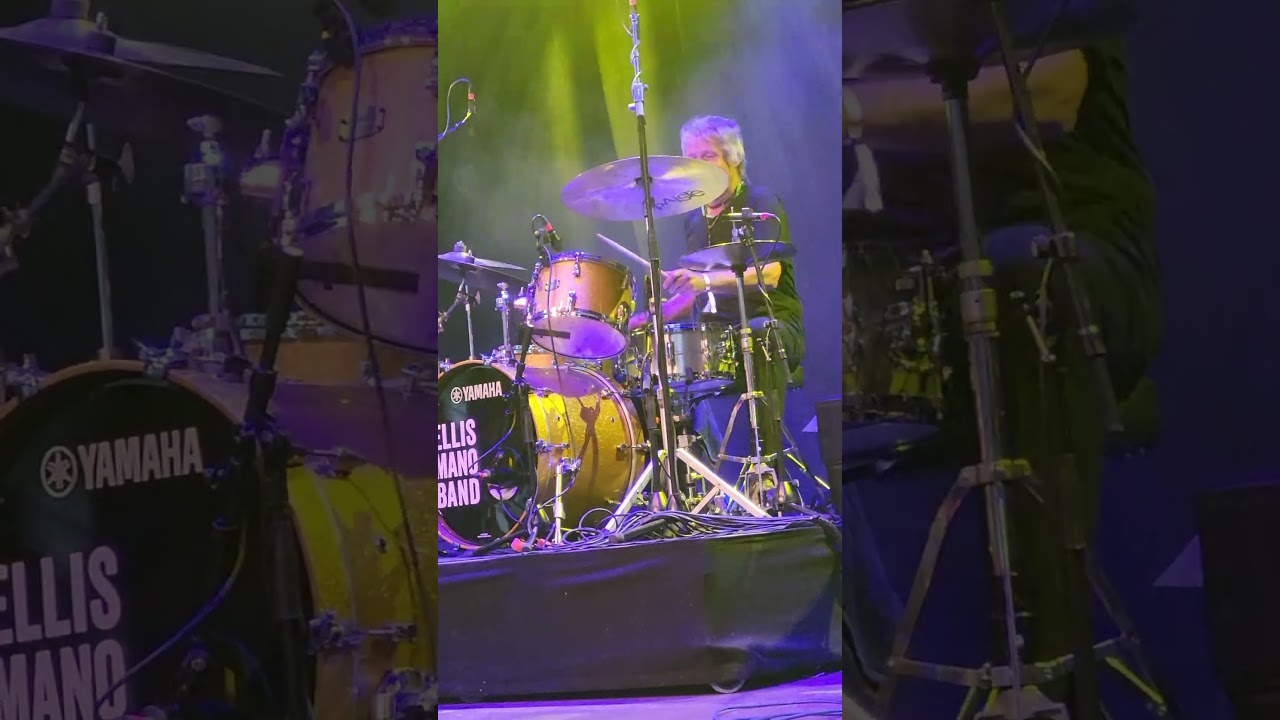 Nico Looser grooving / Ellis Mano Band - Lichtensteig - 2025/08/08