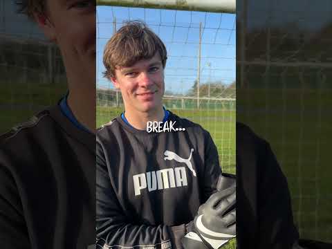 I Tested Cheap VS Expensive Goalkeeper Gloves #shorts