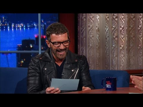 Vídeo: Antonio Banderas Fala Sobre Moda