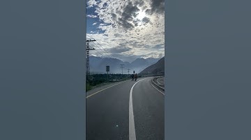 Karakoram international university road gilgit🏞️.#reels #mountain #gilgitbaltistan #subscribe
