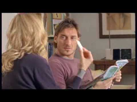 Spot Vodafone All Inclusive (Totti, Blasi)