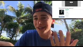 Noah Schnapp - Doing quizzes of myself 