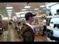 [Fancam]  Kim Hyun Joong filming Running Man @ Kyobo Bookstore