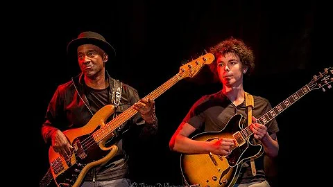 Marcus Miller featuring Tom Ibarra @ Saint Emilion Jazz Festival - Tutu live - M. Miller