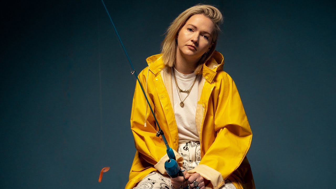 YouTubeでAilbhe Reddy - A Mess (official video)を視聴 YouTubeでAilbhe Reddy - A Mess (official video)を視聴