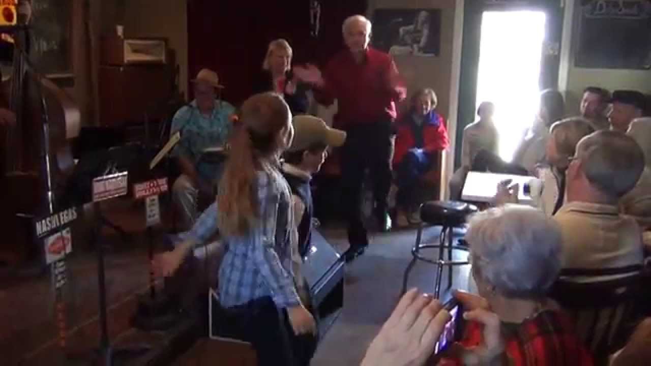 americana salon CLOGGING w/ 