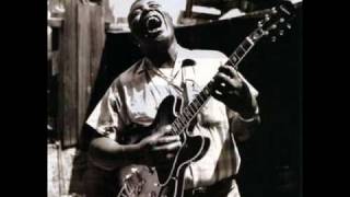 Video voorbeeld van "Howlin' Wolf - Spoonful"