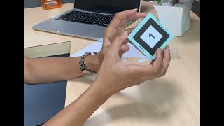 Experizer: Creating your own hand held Cube for experiencing Augmented Reality