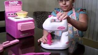 HOW TO: Easy Bake Oven play