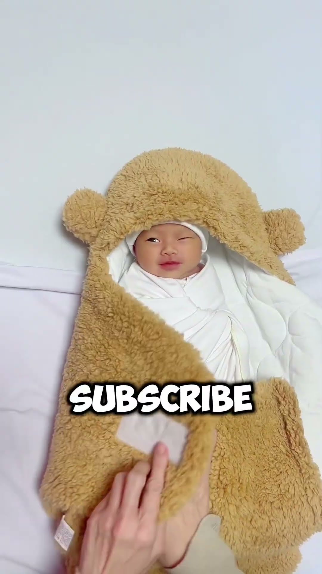 SEMUA KAGET LIAT BAYI AKU?!