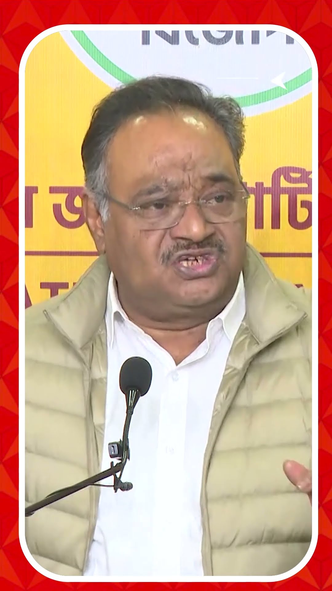 'নরেন্দ্র তিওয়ারি চারাপোনা, পিছনে কাতলা মাছ রয়েছে', মালদার ঘটনায় মন্তব্য শমীকের