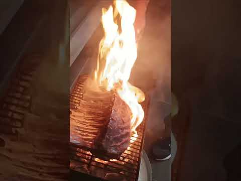 Выходной, друзья и мясо 🥗🔥 Полное видео нажав треугольник #израиль #рецепты #вкусноенастроение
