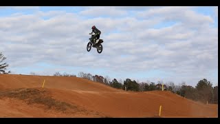 Clearing 100 Foot Triple Huge Motocross Send!