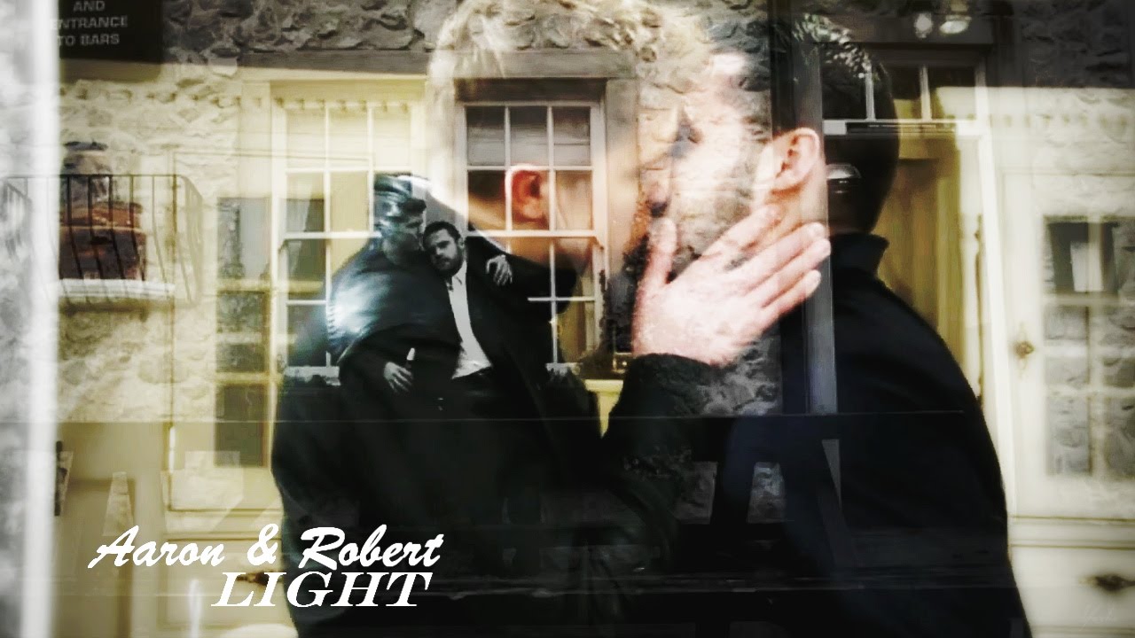 Aaron & Robert | Light