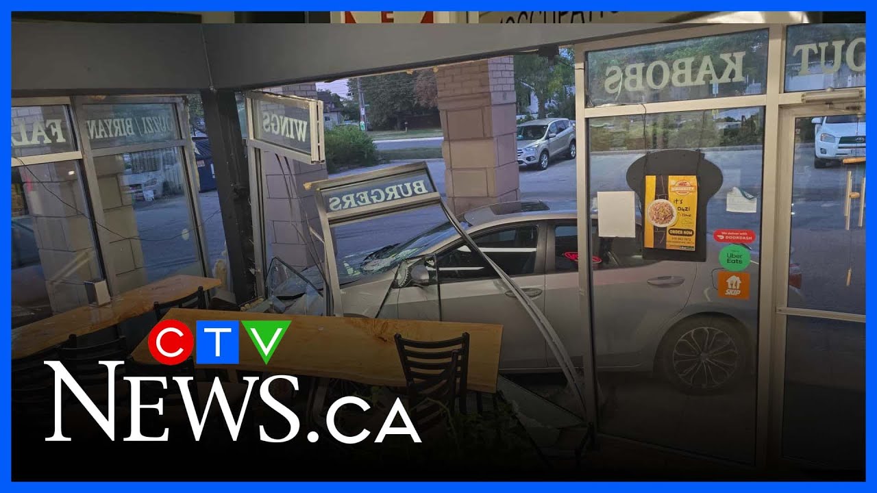 Car crashes into Windsor restaurant - YouTube