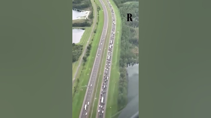URAGANO Milton, automobili in FUGA e autostrade intasante in Florida