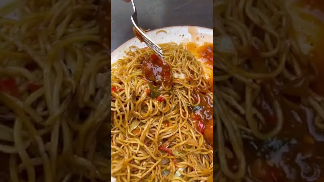 Combination Of Noodle🍜&Manchurian.It's really Yummy😋😋 