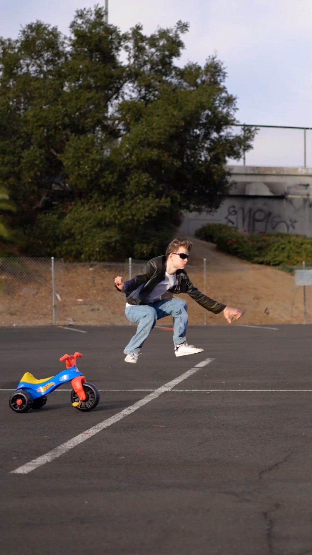 TRANSITION FAIL!! Merrick \u0026 wHaT?;?! #motorcycle #vfx #funny @arthurmosa ? @iwilldiehere