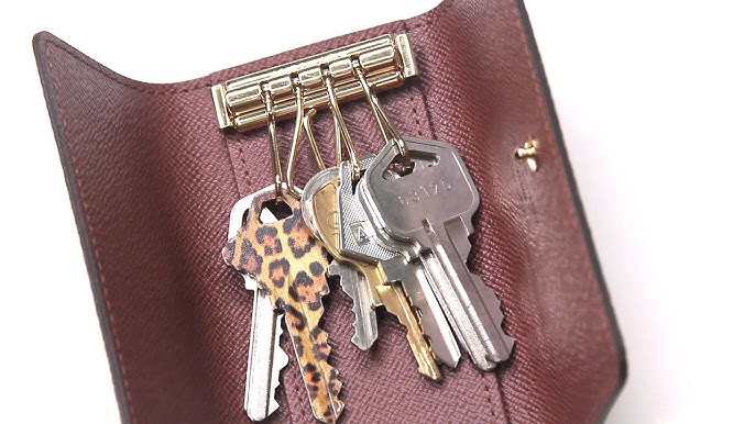 GREAT IDEA!! How To Use The Louis Vuitton Key Bell As A Lock Holder 