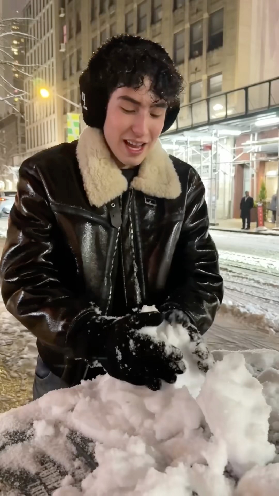 CONOCIENDO LA NIEVE ?❄️| Leo Study