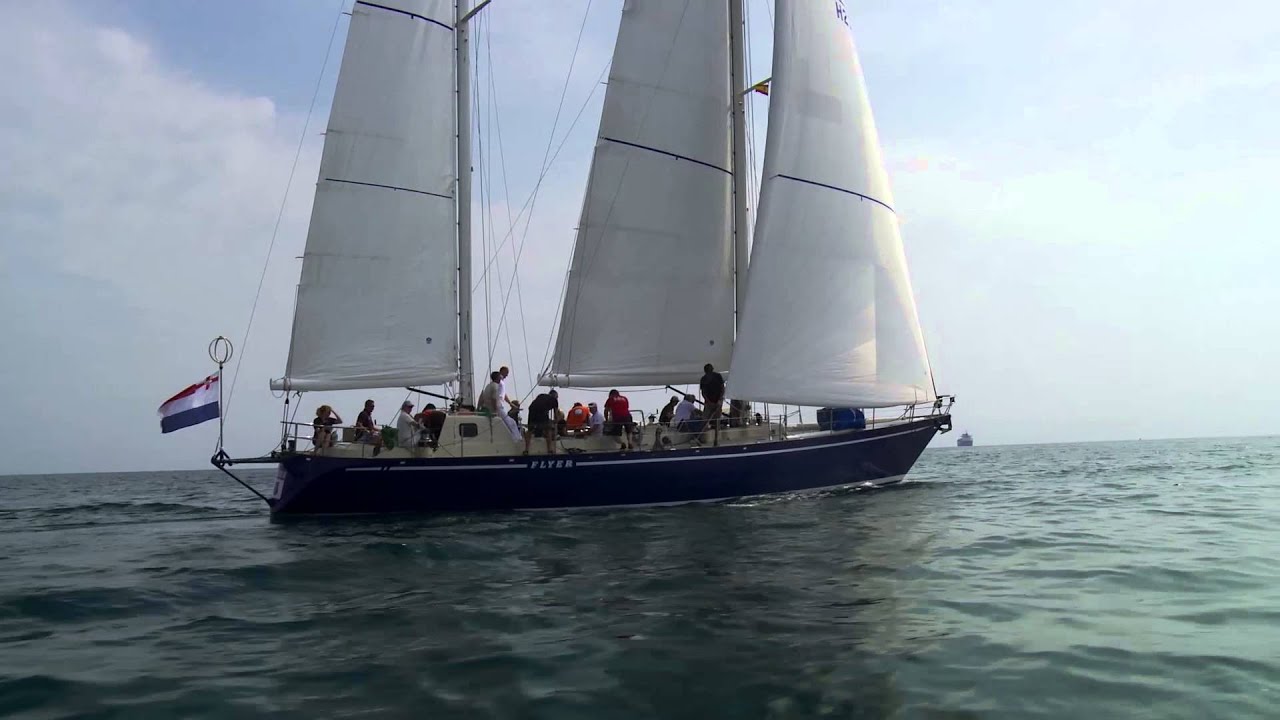 Flyer versus Kings Legend