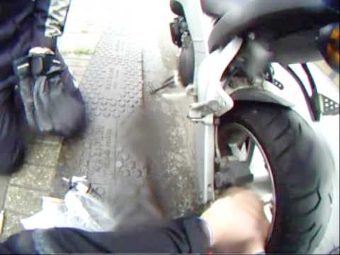 Short video of how a "plug & Go" tyre plug helped ...