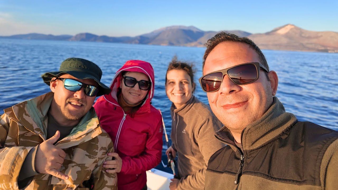 TEKNEYİ KALAMAR BASTI! FOÇALI AV İLE ÇEŞME'DE BALIK AVI!