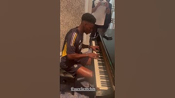 Thumbnail of Tchouaméni Plays Ludovico Einaudi’s “Experience” For Teammates 🪄🇫🇷