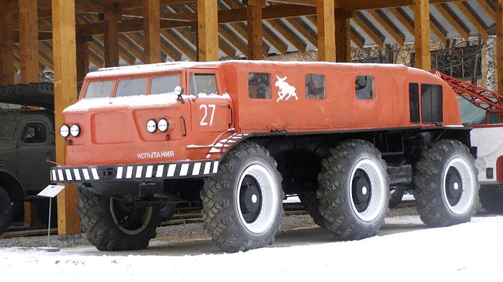 ZIL E167 Truck 6x6 in action
