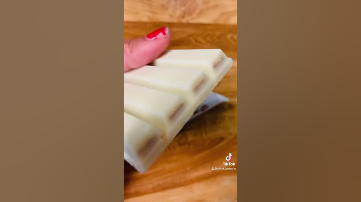 White Kit Kat Candy Bar #whitekitkat #kitkat #candybar #whitechocolate #pinklulustudio