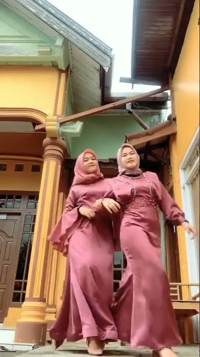 NYEPLAK HIJAB TIKTOK