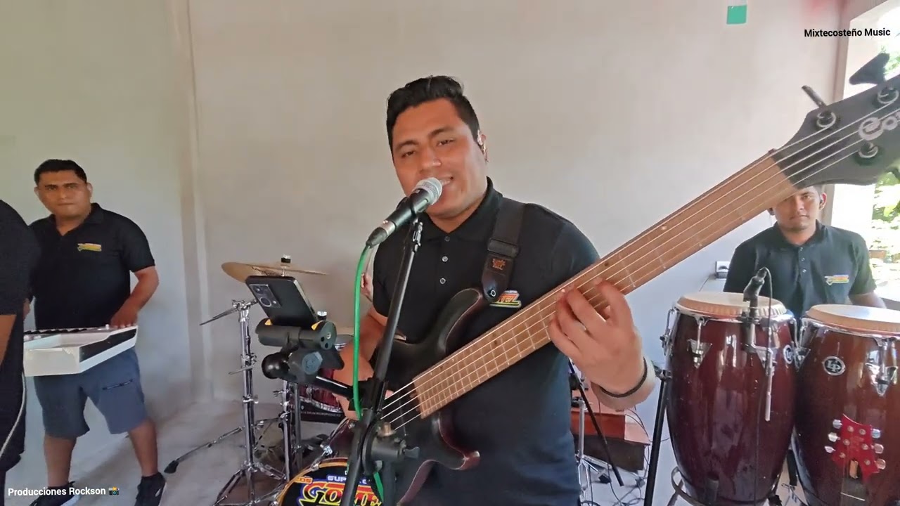 CHUCHIN Y JOSÉ (Super Grupo Los Gómez en Vivo)