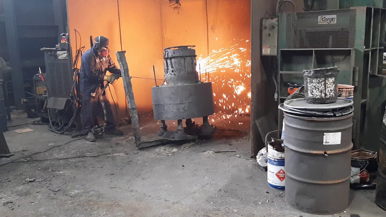 Lance Cutting a Big Riser from Casting - YouTube