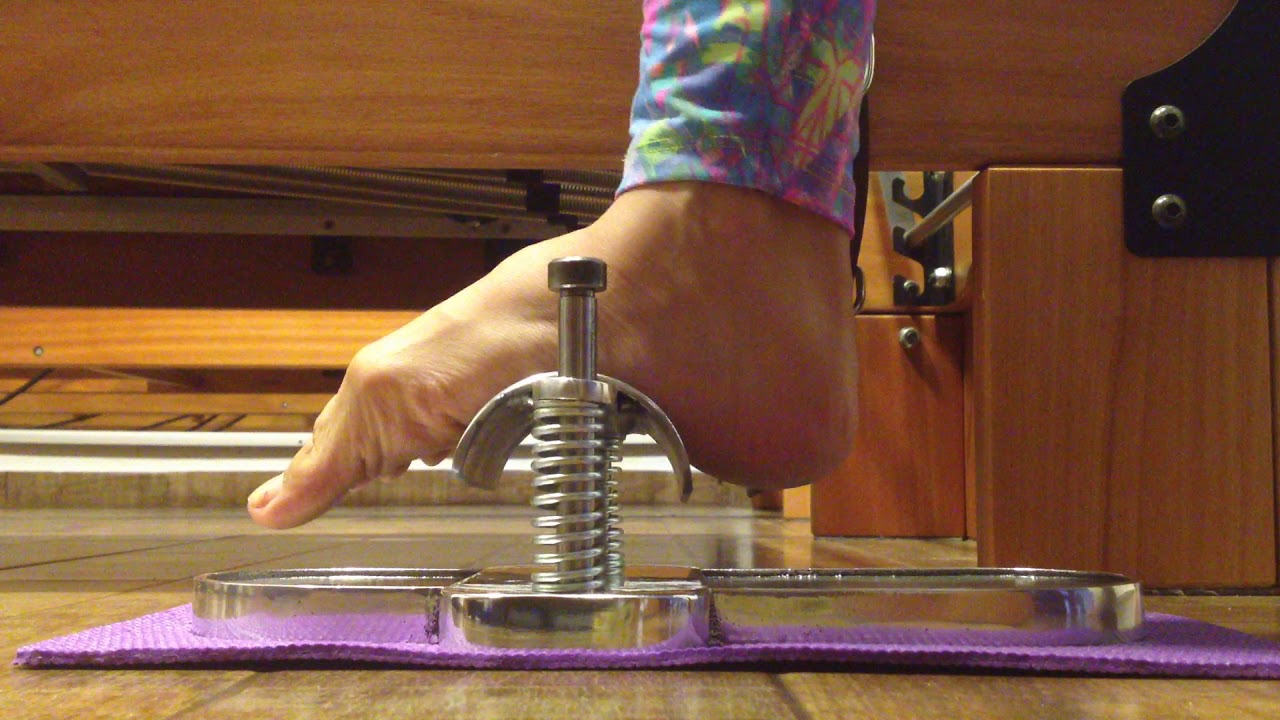 Foot Corrector Pilates Débora Jati YouTube
