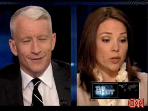 Kelly Ripa on Anderson Cooper's Tweeting:"Look How...