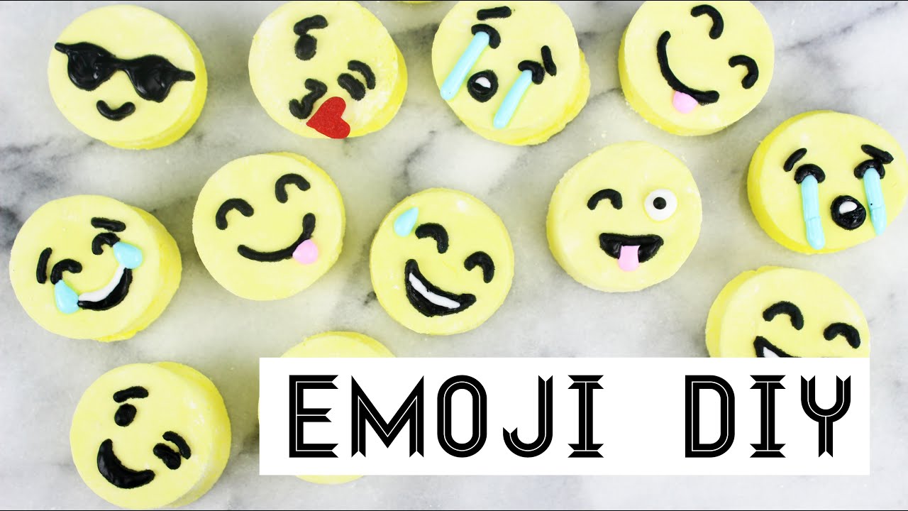 How to Make Emoji Marshmallows
