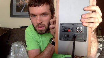 Unboxing: Edifier R1280T Speakers