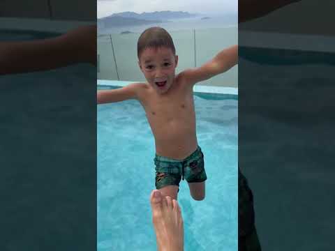 Should child’s help or should they go away? 😳#social