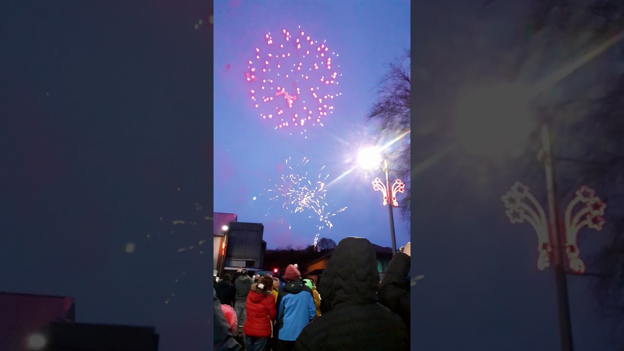 Christmas parade fireworks maesteg YouTube