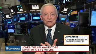 Dallas Cowboys Owner Jerry Jones Is Betting Big on Natural Gas