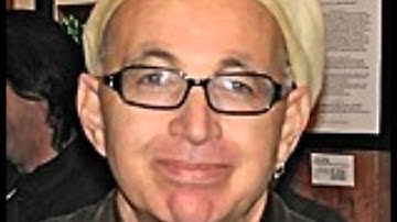 Steve Marker of Garbage Interviewed By Steve Rosen