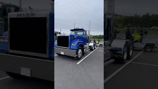 Matt Caple’s clean Mack at the Buckwild #mack #macktrucks #buckwildclasssic #truckshow #clean