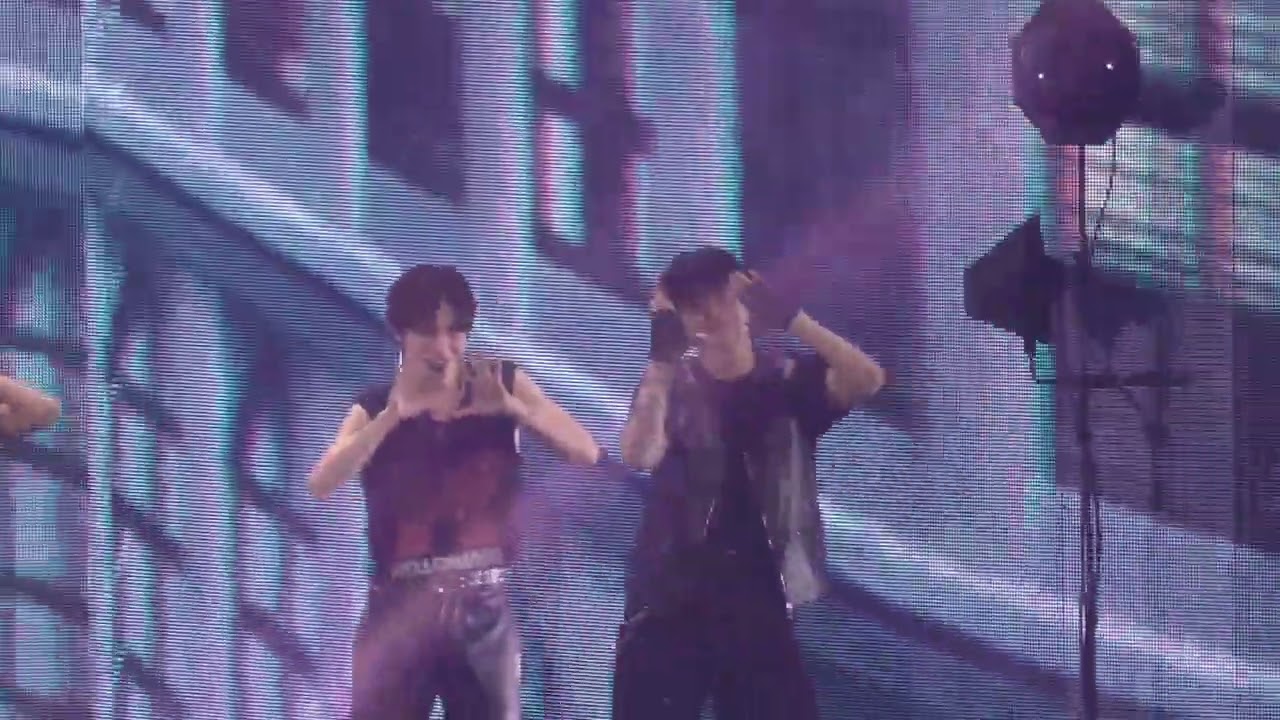 250524 블랙홀  - TAEMIN