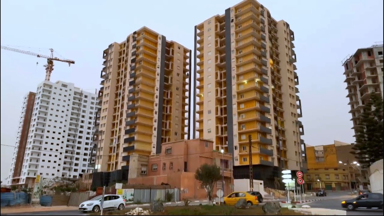 شاهد إقامات طور الإنجاز في مدينة مستغانم