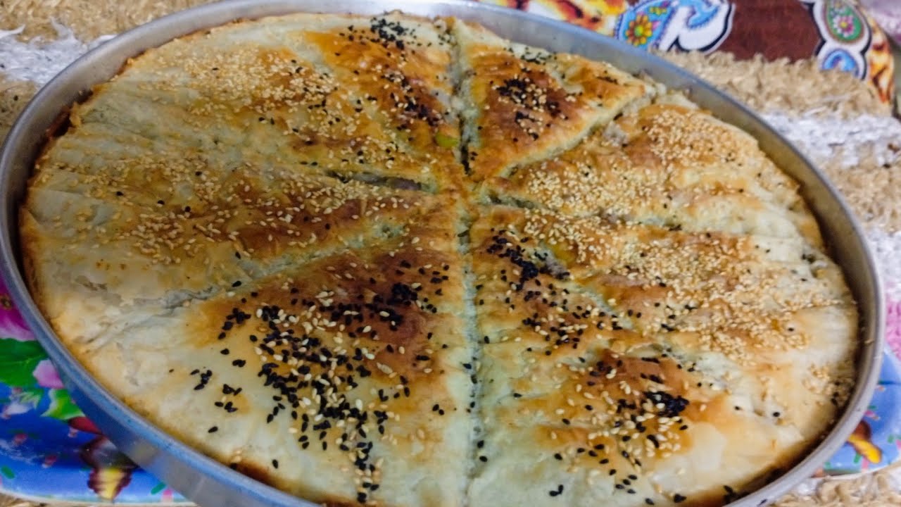 سفره رمضان مش بتحلا غير صنيه الجلاش باللحمه المفرومه واسهل طريقه تحضير وكل سنه وانتم طيبين 